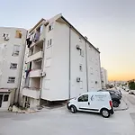 Damare Apartment