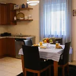 Damare Apartment